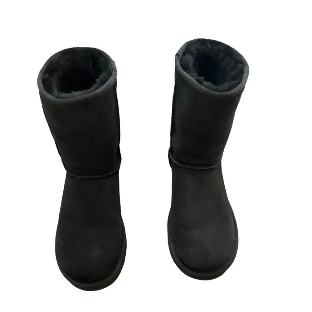 UGG these authentic